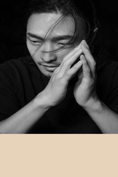 高浮雕和淺浮雕在色彩上有什么差異？
