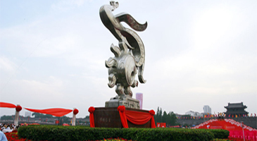 如何有效進(jìn)行不銹鋼雕塑的防銹防護(hù)？