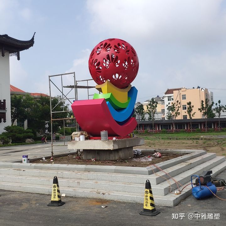 運(yùn)輸過程中如何確保雕塑的安全？